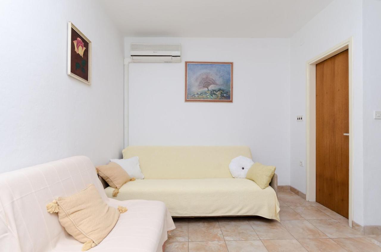 Apartments Puntica Пунат Екстер'єр фото