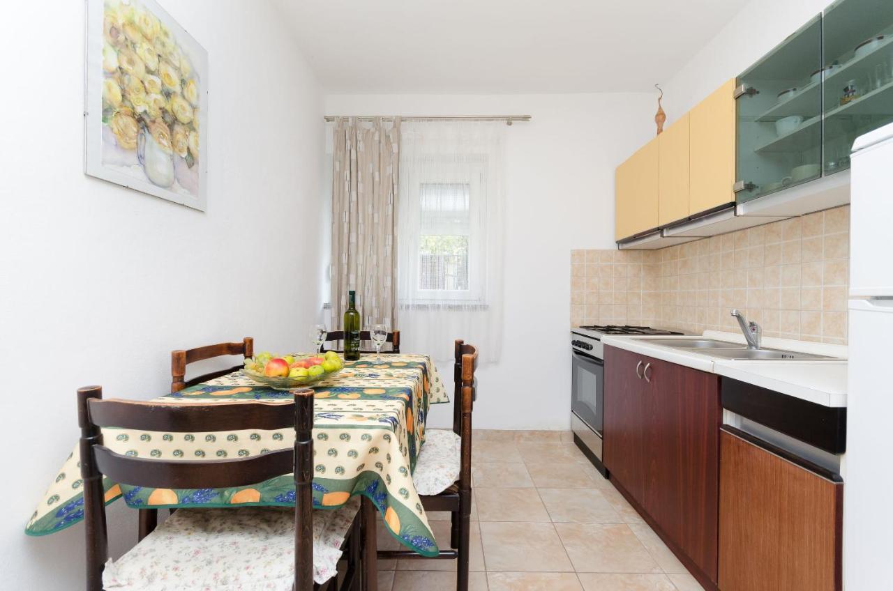 Apartments Puntica Пунат Екстер'єр фото
