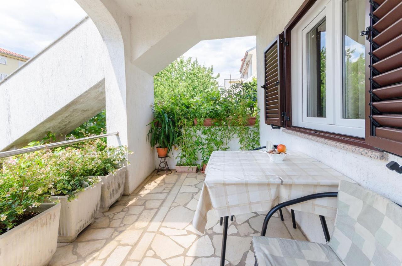 Apartments Puntica Пунат Екстер'єр фото