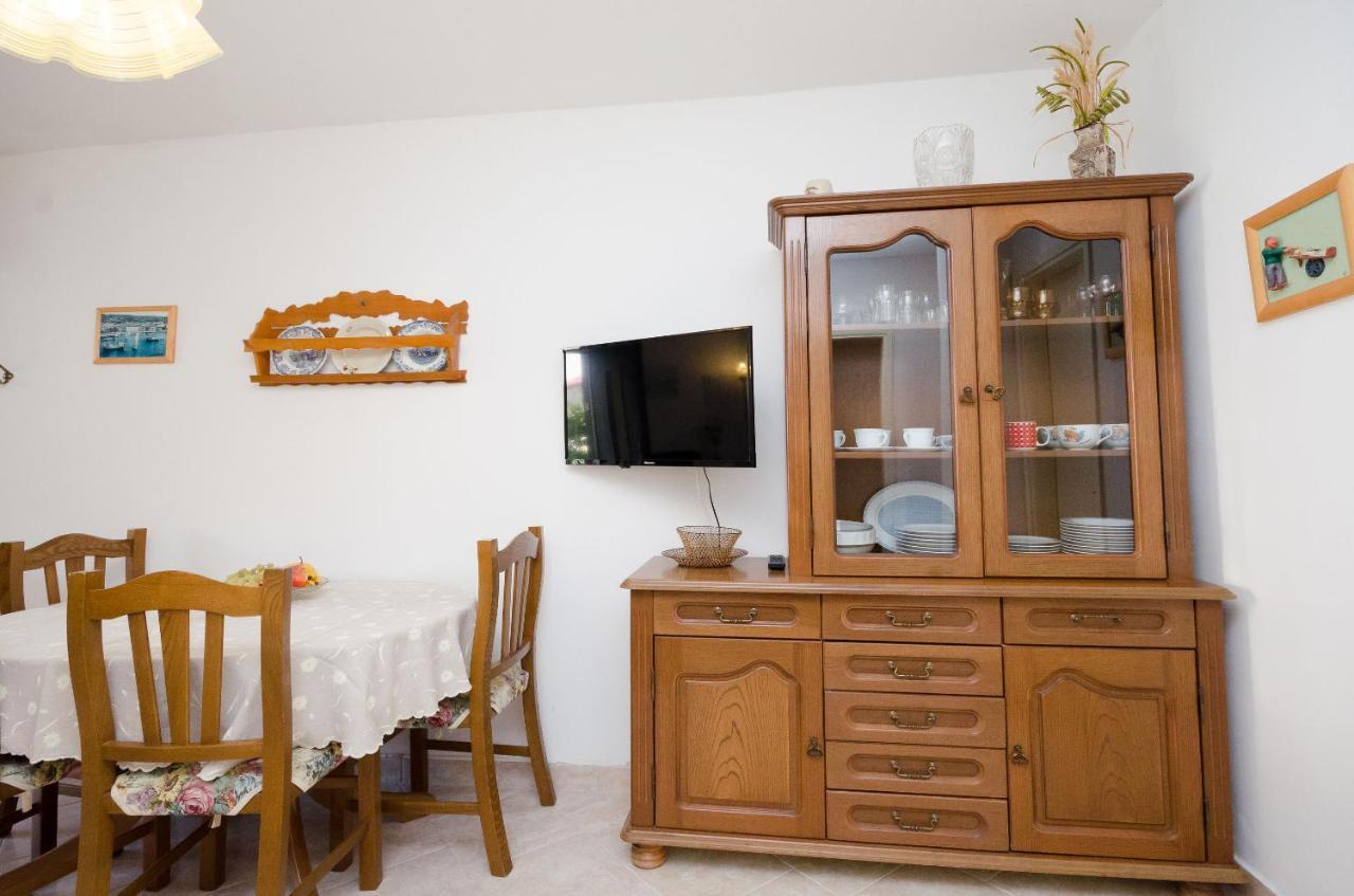 Apartments Puntica Пунат Екстер'єр фото