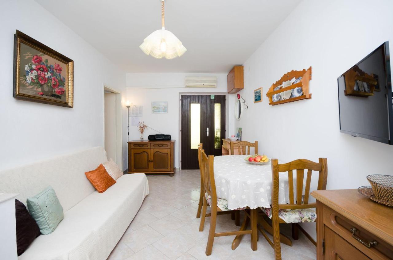 Apartments Puntica Пунат Екстер'єр фото